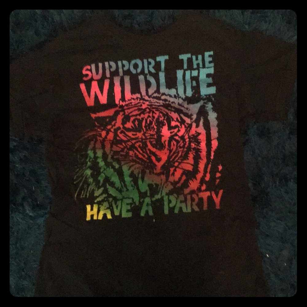 Support the wildlife have a party T-shirt